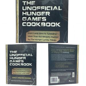 NWT THE UNOFFICIAL HUNGER GAMES COOKBOOK CREATE OVER 15O DISTRICT 12 RECIPES!